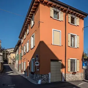 https://bb-al-vicolo-di-mezzo.it-lombardy.com